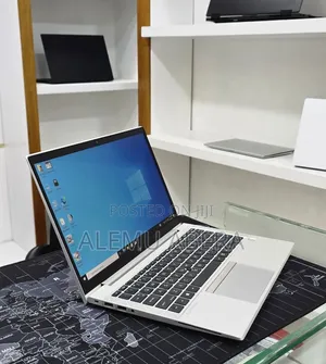 New Laptop HP EliteBook 845 G8 16GB AMD Ryzen 5 SSD 512GB