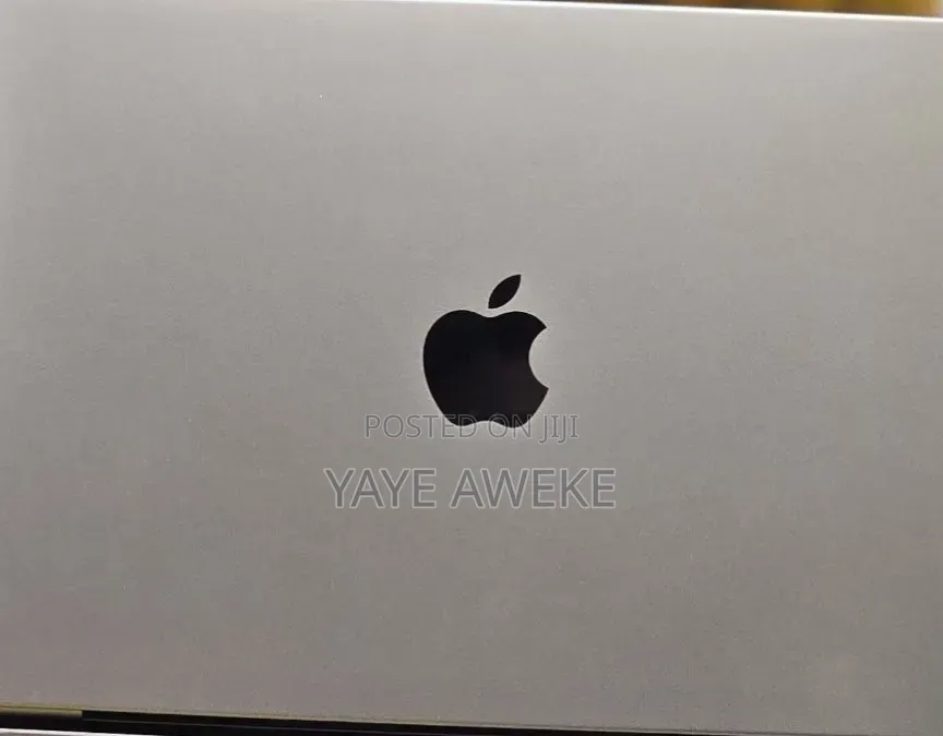 New Laptop Apple MacBook Pro 2021 M1 32GB Apple M1 Pro SSD 512GB
