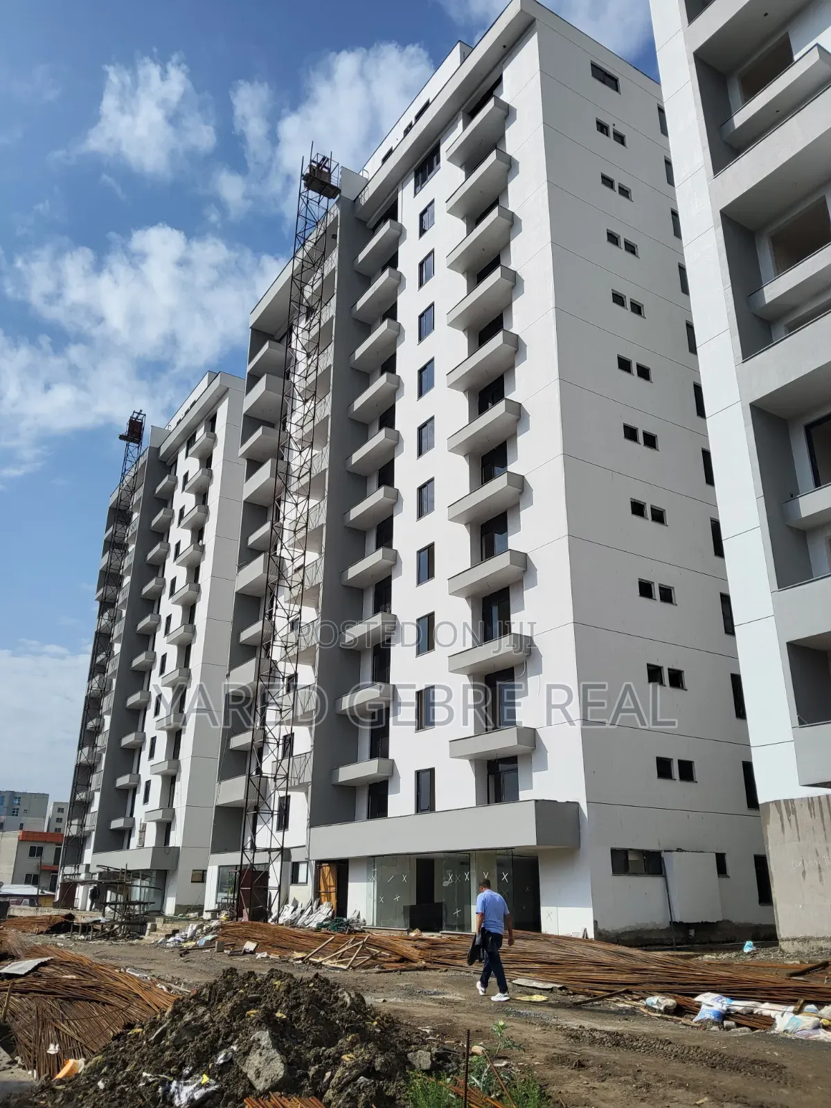 4bdrm Apartment in for sale