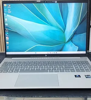 New Laptop HP Pavilion 13 16GB Intel Core i7 SSD 1T