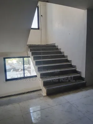 4bdrm Apartment in for sale