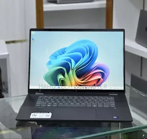New Laptop HP OmniBook X Flip 14" 16GB Intel Core Ultra 7 SSD 1T