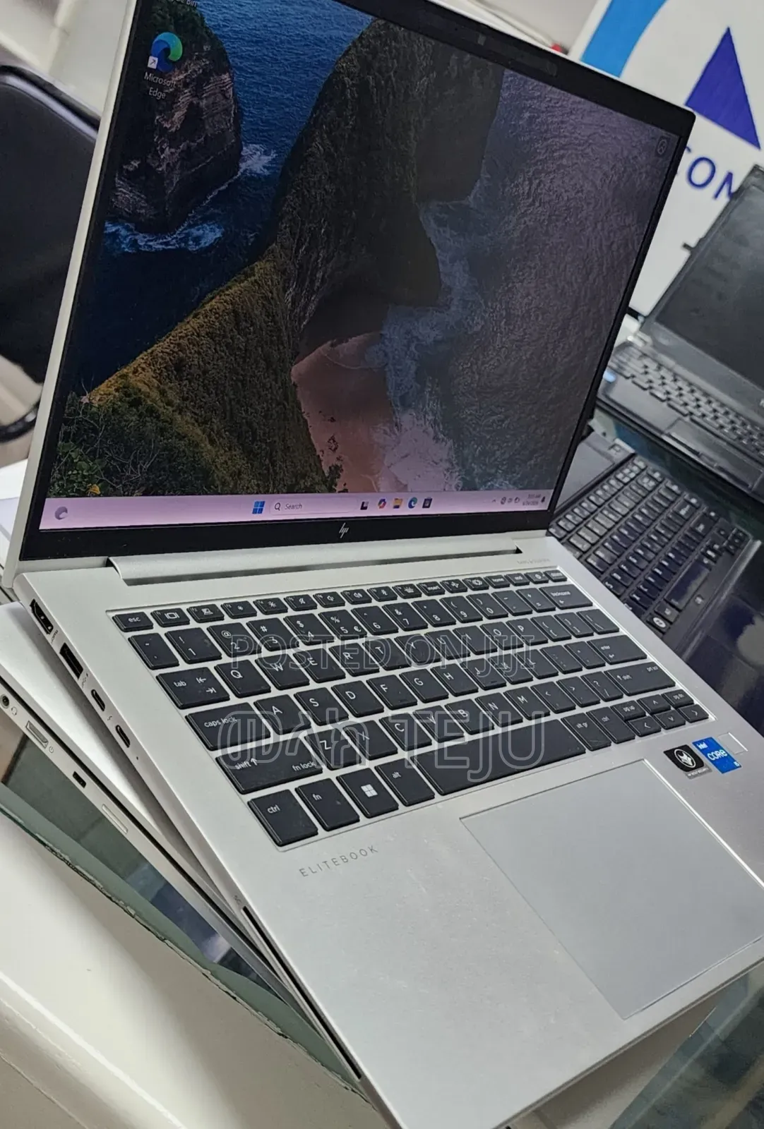 New Laptop HP EliteBook 840 G9 16GB Intel Core i7 SSD 512GB