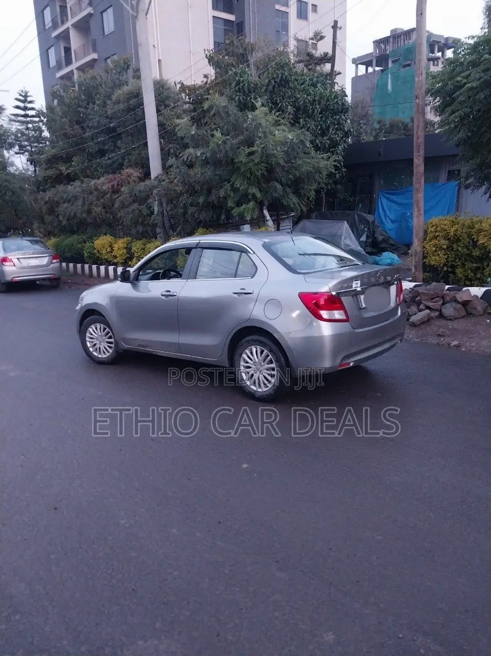 Suzuki Dzire 2022 Silver