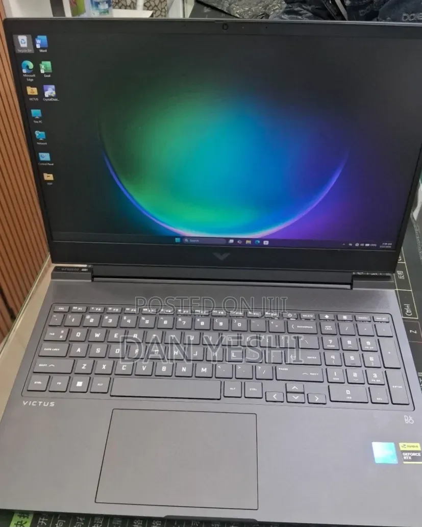 New Laptop HP Victus 16 16GB Intel Core i7 SSD 1T