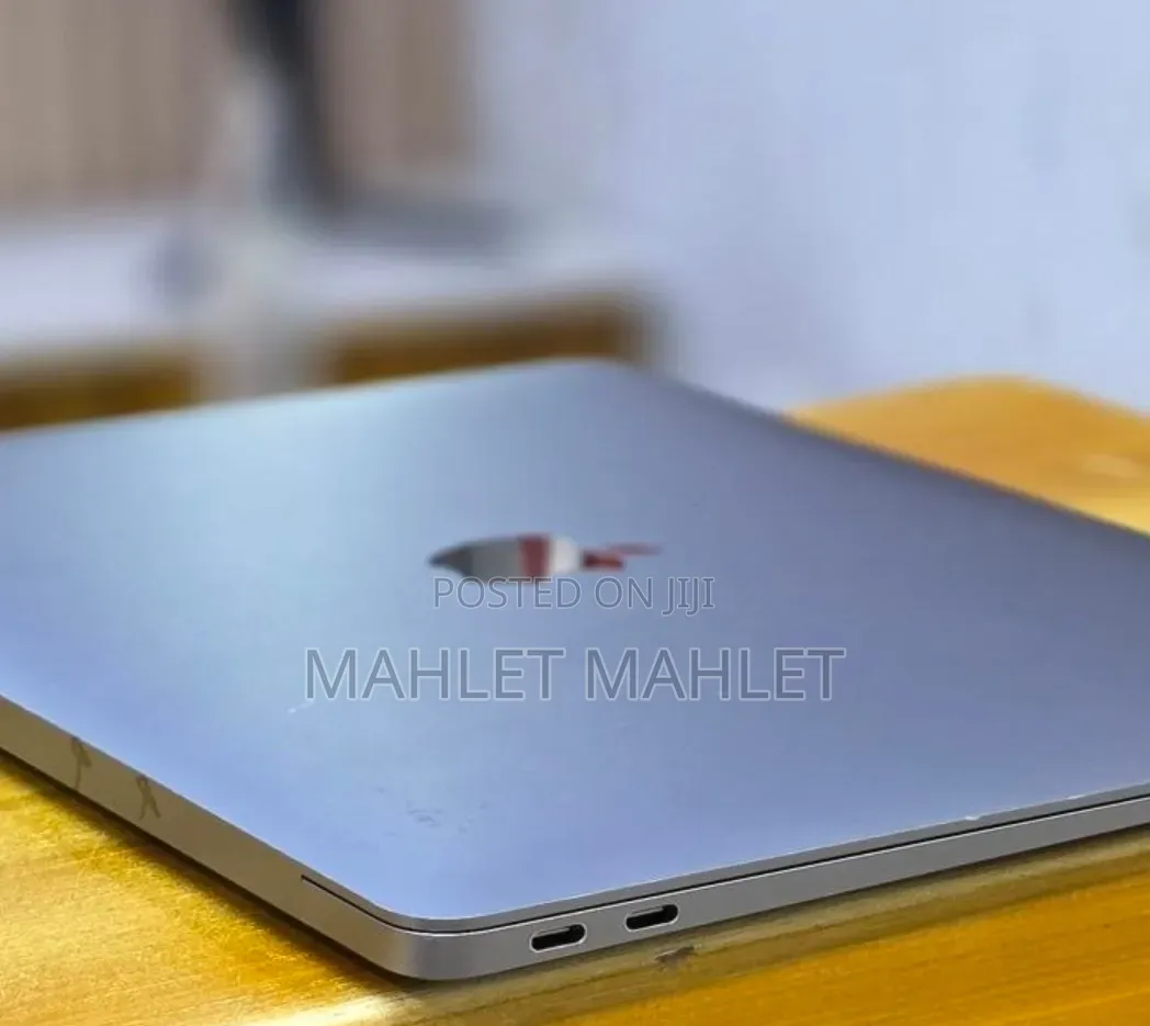 New Laptop Apple MacBook Air 2020 M1 16GB Apple M1 SSD 256GB