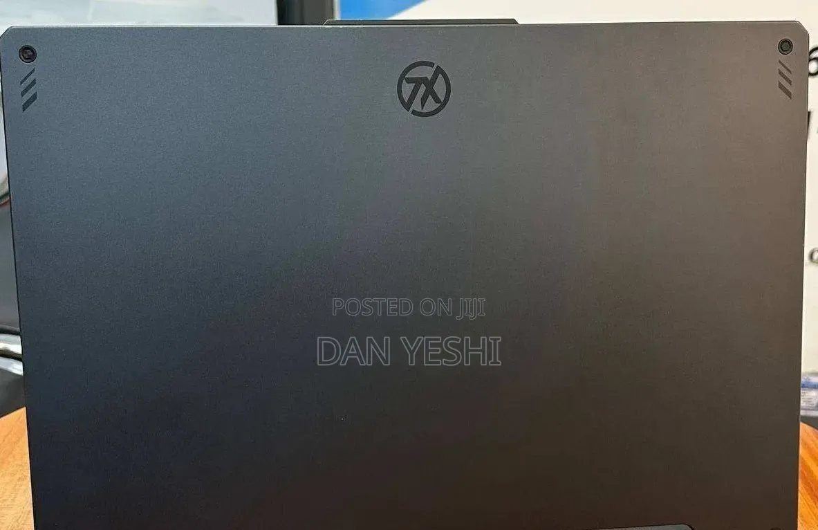 New Laptop Asus 16GB Intel Core i7 SSD 512GB