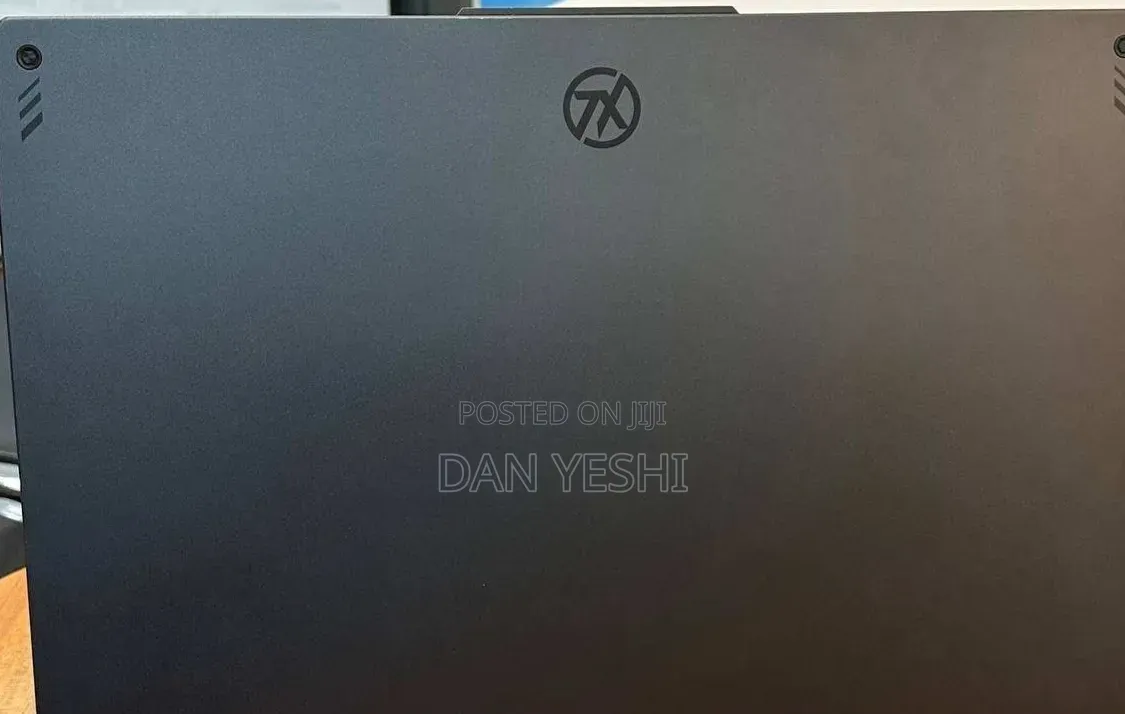 New Laptop Asus 16GB Intel Core i7 SSD 512GB