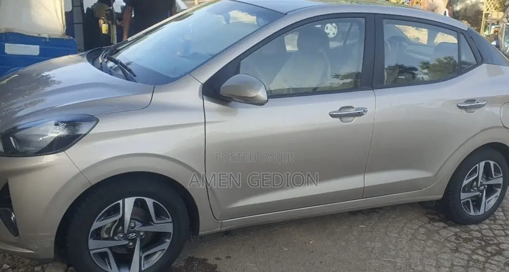 Hyundai I10 2021 Beige