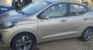 Hyundai I10 2021 Beige