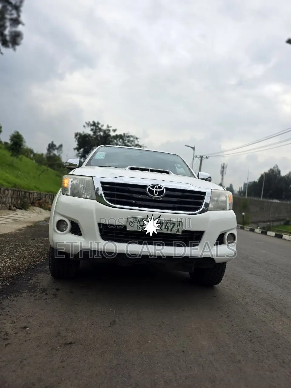 Toyota Hilux 2012 White