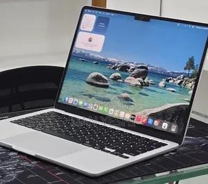 New Laptop Apple MacBook Air 2024 M3 16GB Apple M3 SSD 256GB
