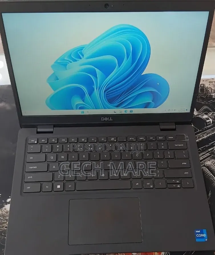 New Laptop Dell Latitude 5310 16GB Intel Core i7 SSD 512GB