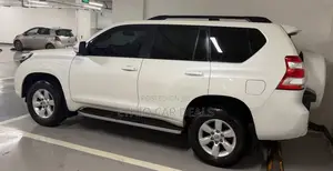 Toyota Land Cruiser Prado 2016 White