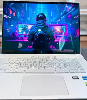 New Laptop HP Envy x360 128GB Intel Core i7 SSD 512GB