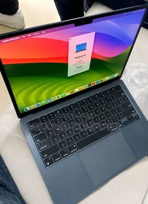 New Laptop Apple MacBook Air 2020 M1 8GB Apple M2 SSD 512GB