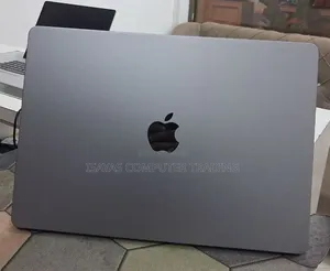 New Laptop Apple MacBook Air 2024 M3 8GB Apple M3 SSD 512GB