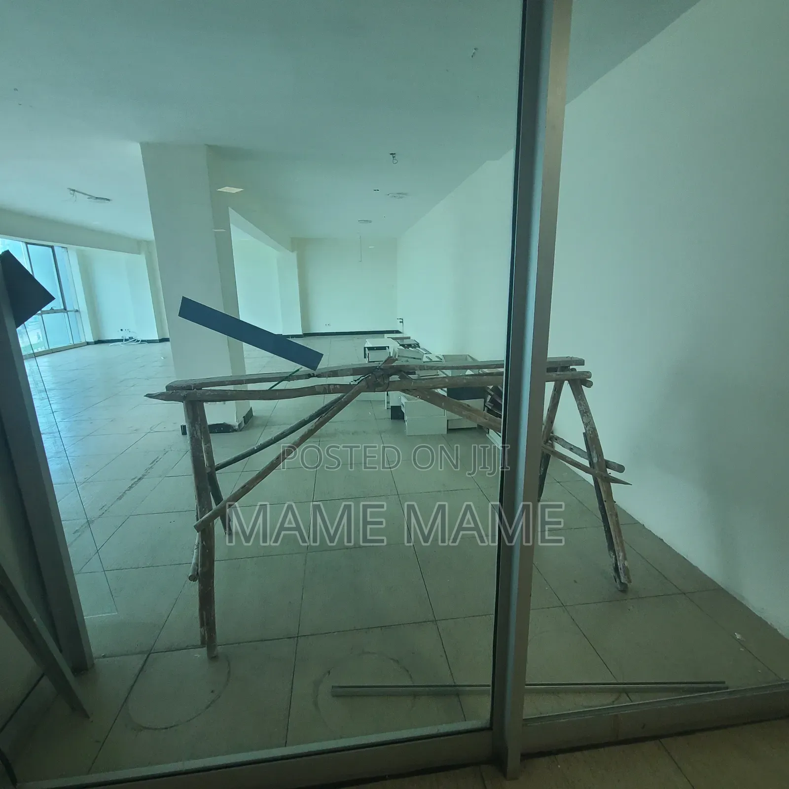 Shwo Room for Rent