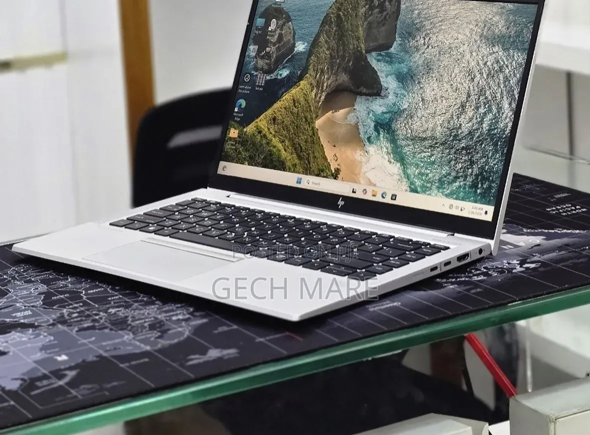 New Laptop HP EliteBook 840 G5 16GB AMD Ryzen 5 SSD 512GB