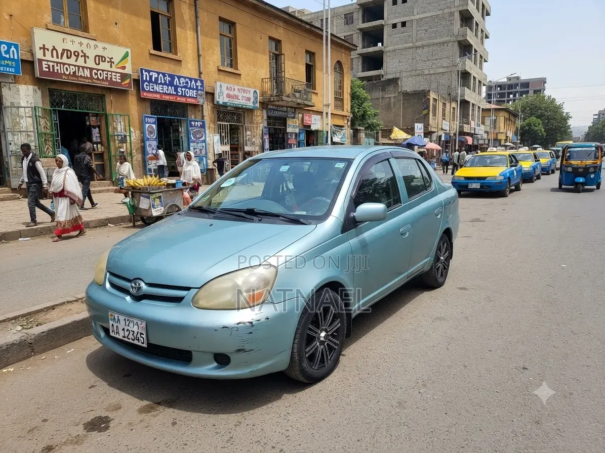 Toyota Platz 2002 Blue