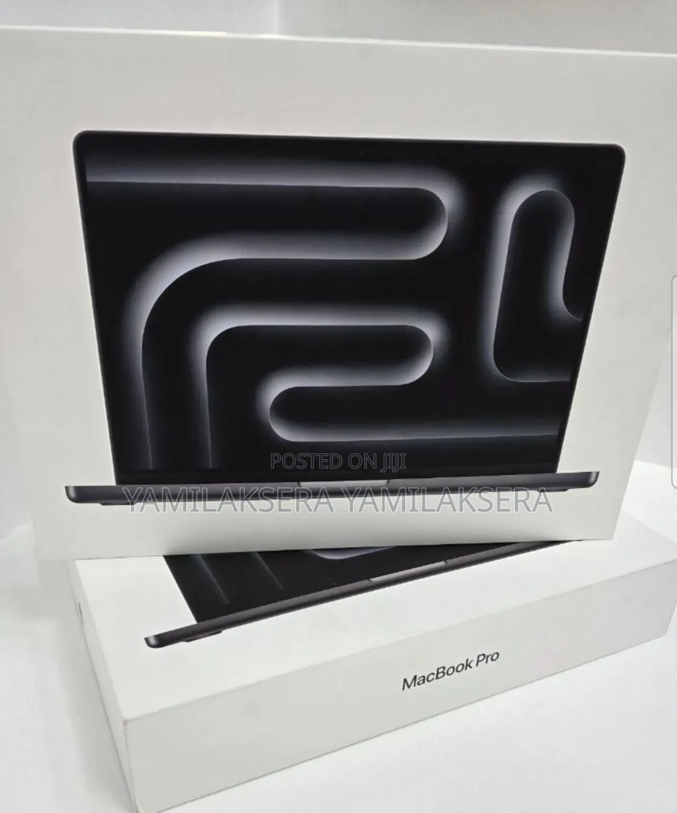 New Laptop Apple MacBook Pro 2025 M5 16GB Apple M5 Pro SSD 1T