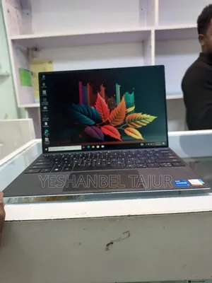 New Laptop Dell XPS 13 32GB Intel Core i7 SSD 512GB