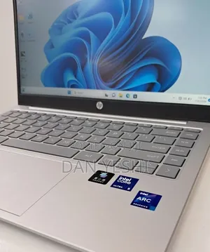 New Laptop HP Pavilion 15 16GB Intel Core Ultra 7 SSD 1T