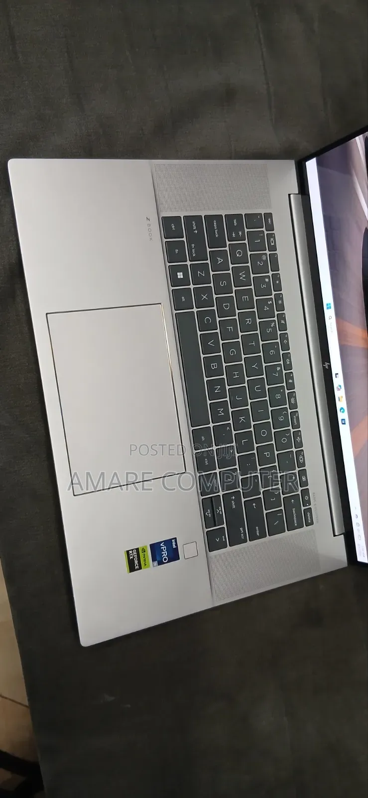 New Laptop HP ZBook Studio 16GB Intel Core i9 SSD 1T