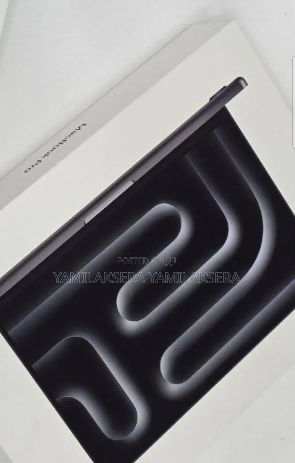 New Laptop Apple MacBook Pro 2025 M5 16GB Apple M5 Pro SSD 1T