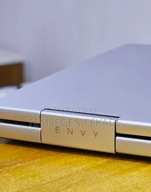 New Laptop HP Envy x360 16GB Intel Core i7 SSD 1T