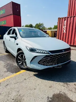 BYD Qin Plus DM-i 2025 Blue