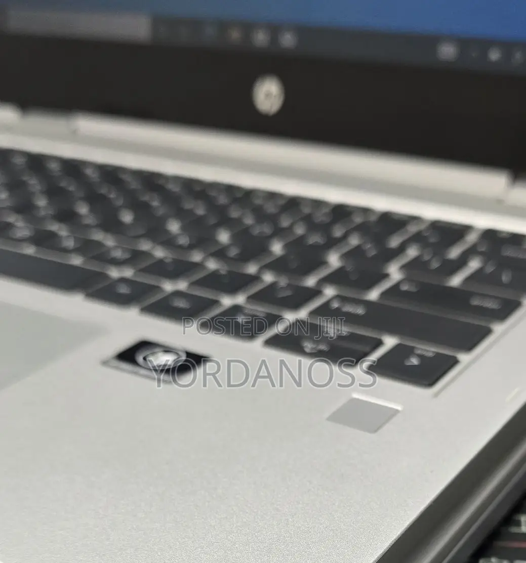 New Laptop HP Pro X2 410 G1 16GB AMD Ryzen 5 SSD 512GB