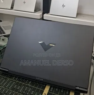 New Laptop HP Victus 15 16GB Intel Core i7 SSD 1T