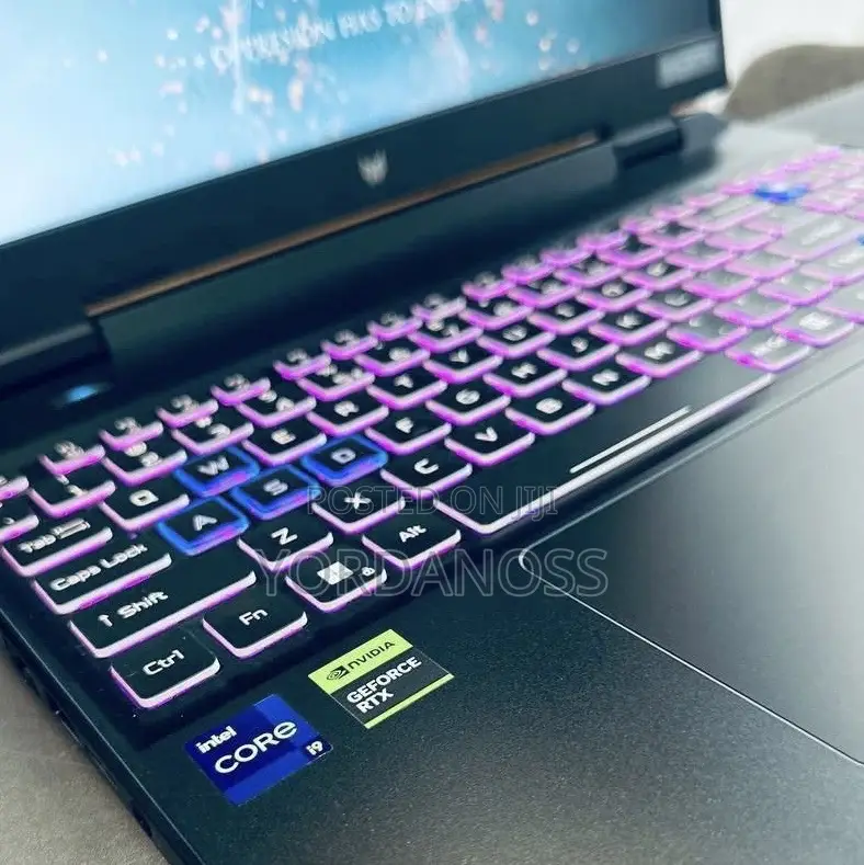 New Laptop Acer Predator Helios Neo 16 16GB Intel Core i9 SSD 1T