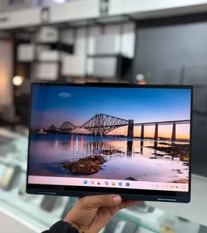 New Laptop Lenovo Yoga 7 15ITL5 16GB Intel Core Ultra 7 SSD 512GB