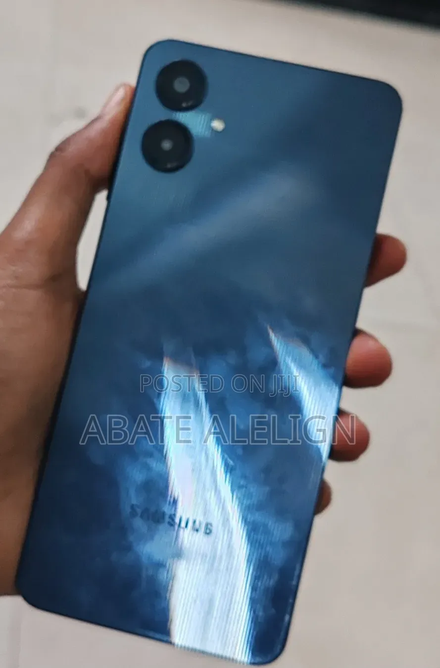 Samsung Galaxy A06 128 GB