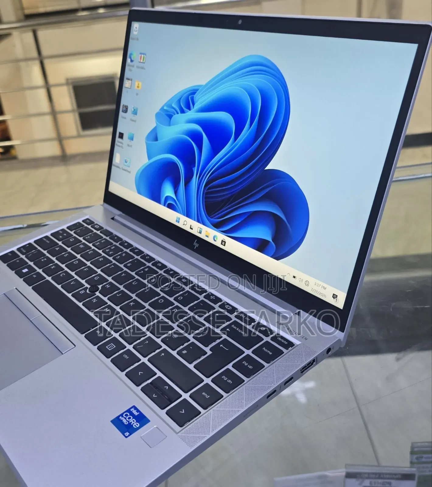 New Laptop HP EliteBook 840 G8 16GB Intel Core i5 SSD 512GB