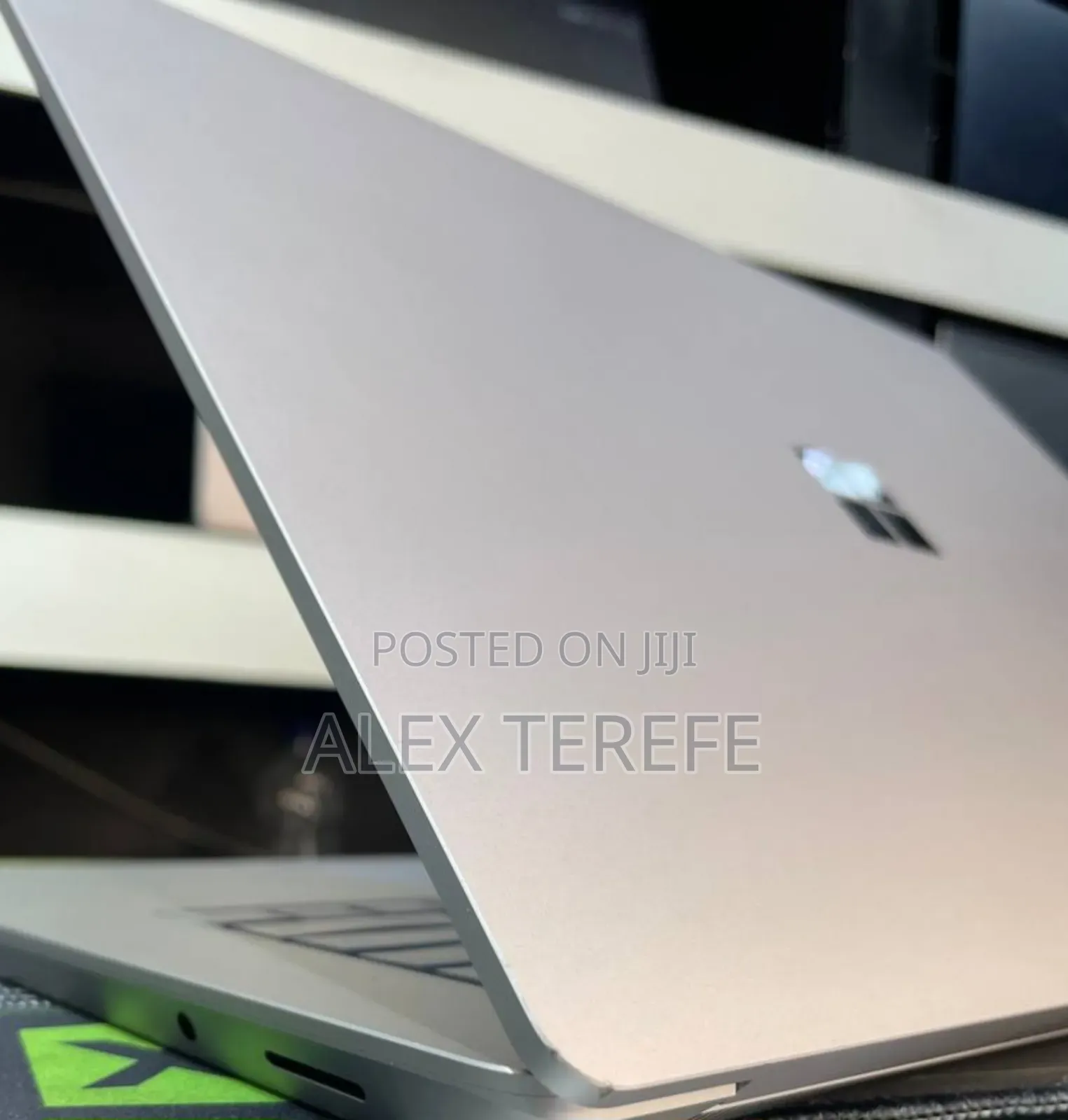 New Microsoft Surface Pro 11th Edition, a Copilot+ PC 16GB SSD 512GB