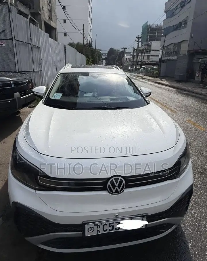 Volkswagen ID.6 2023 White
