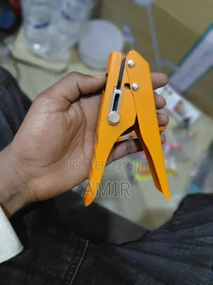 Heavy Duty 8mm One-Hole Punch (Edge Banding Punch Pliers)