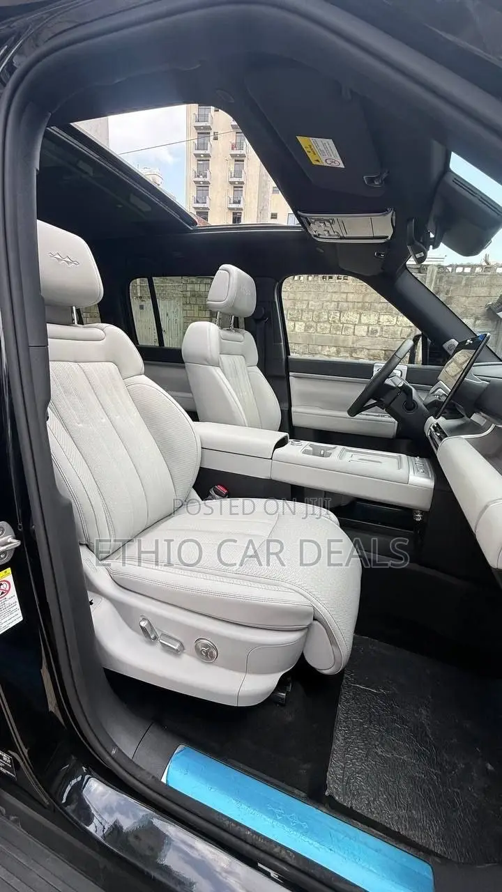 BYD Leopard 7 2025 Black