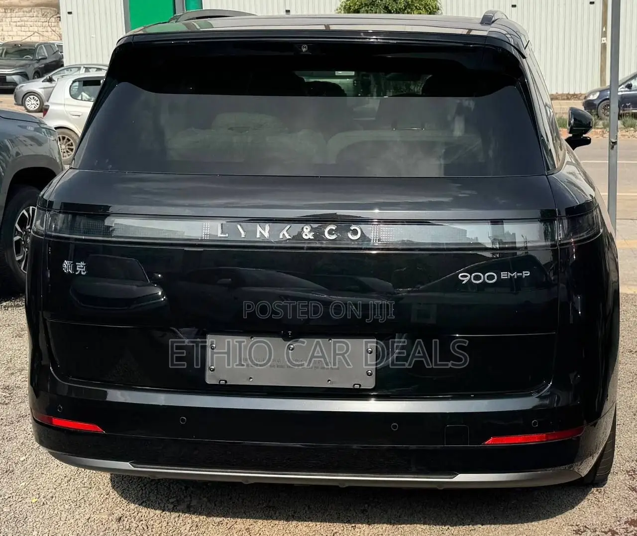 New Lynk & Co 900 2025 Black