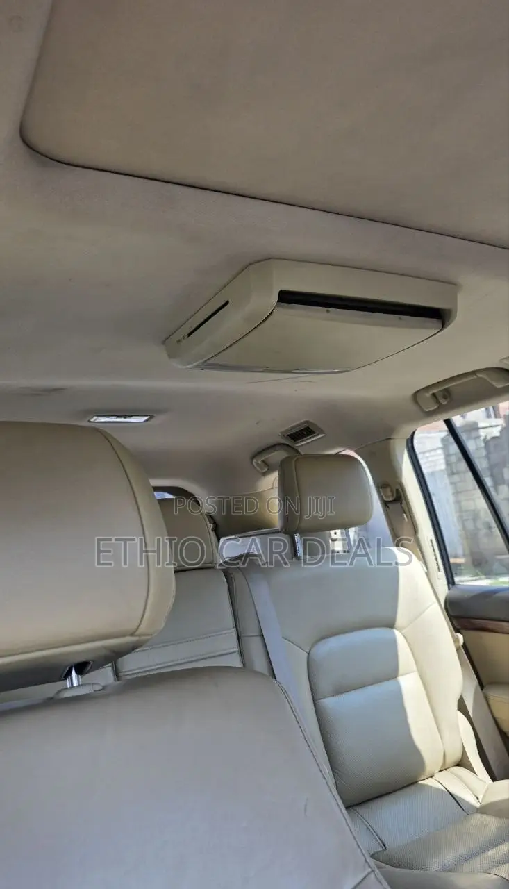 Toyota Land Cruiser 2017 Blue