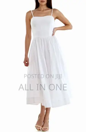 White Sleeveless Dress