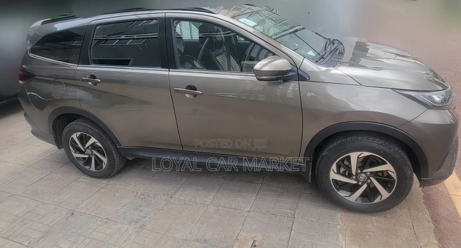 Toyota Rush 2022 Ivory