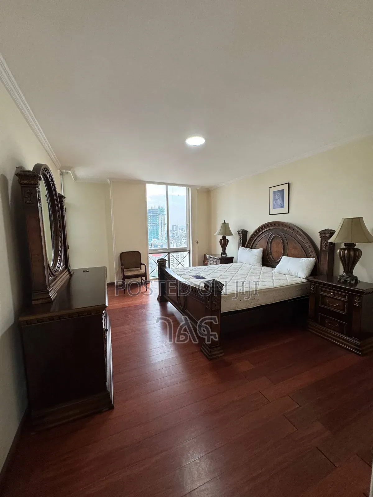 Furnished Mini Flat in ከነእቃው የሚሸጥ, Bole for sale