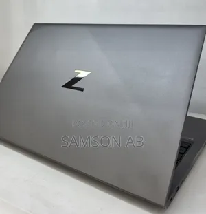 New Laptop HP ZBook Firefly G8 16GB Intel Core i7 SSD 512GB