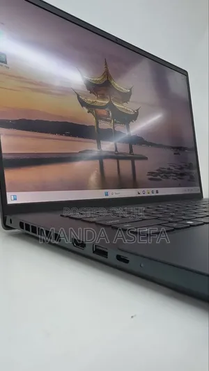 New Laptop Dell Inspiron 15 16GB Intel Core i7 SSD 512GB
