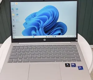 New Laptop HP 16GB Intel Core Ultra 5 SSD 1T