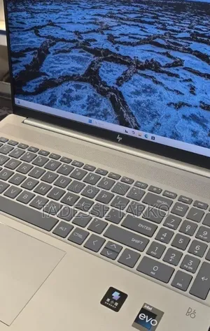 New Laptop HP Pavilion 14 16GB Intel Core i7 SSD 1T